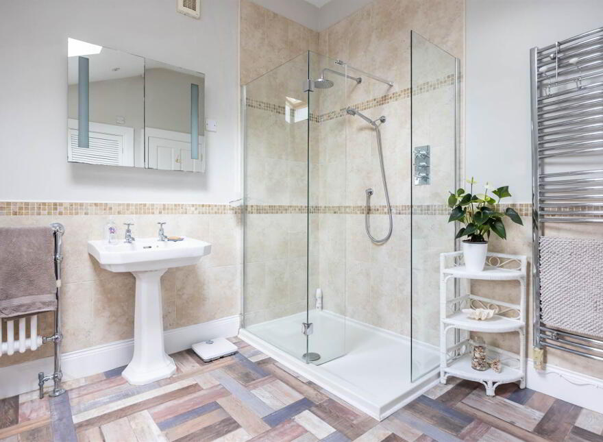 2 Belmont Park, Off Belmont Road, Belfast, BT4 3DU