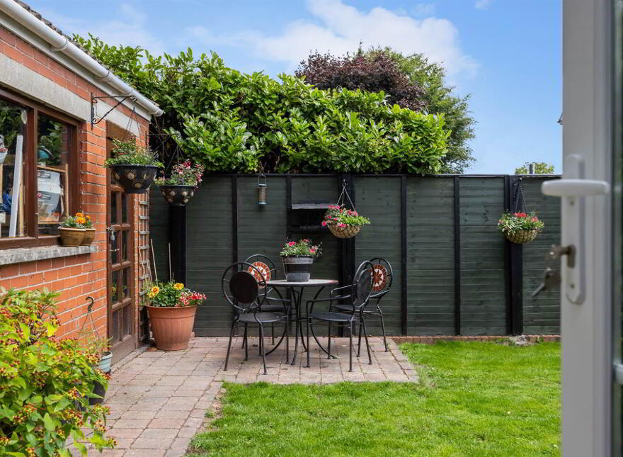 2 Belmont Park, Off Belmont Road, Belfast, BT4 3DU