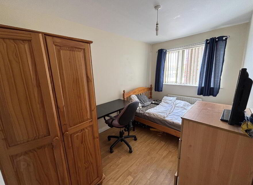 32 Fitzwilliam Square, Rugby Avenue, Belfast, BT7 1JH