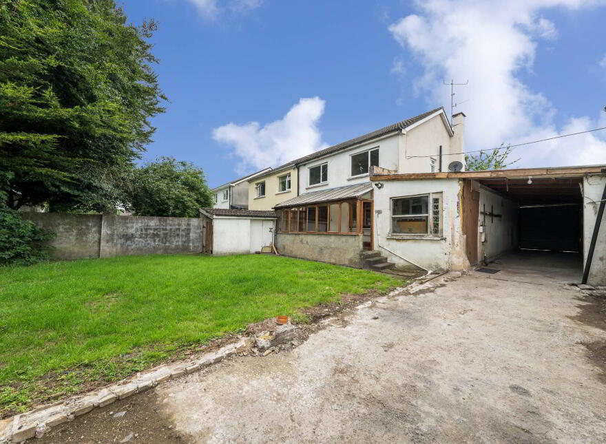 70 Woodlands, Navan, C15Y6Y1