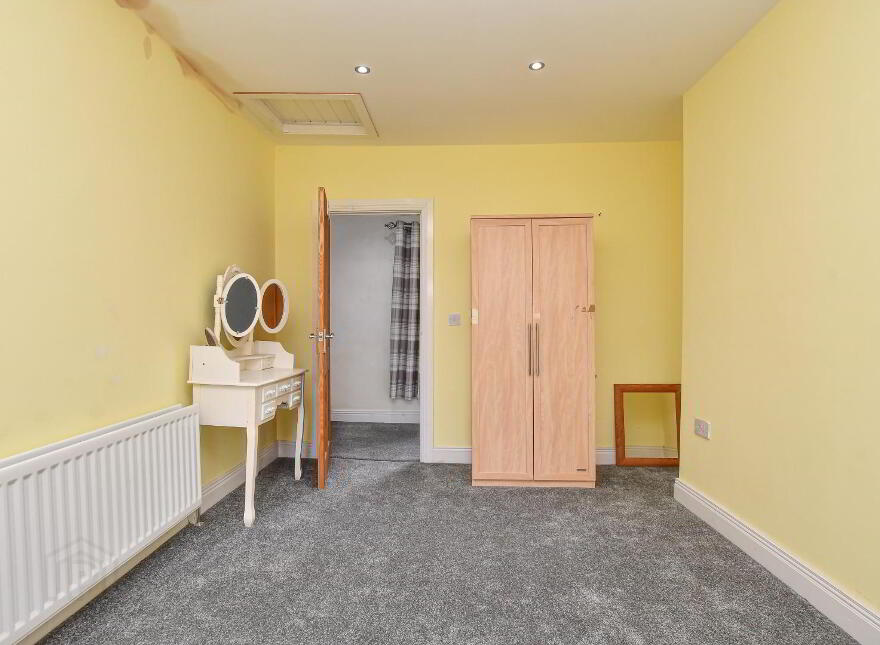 1 Manse Road, Carrowdore, BT22 2EY