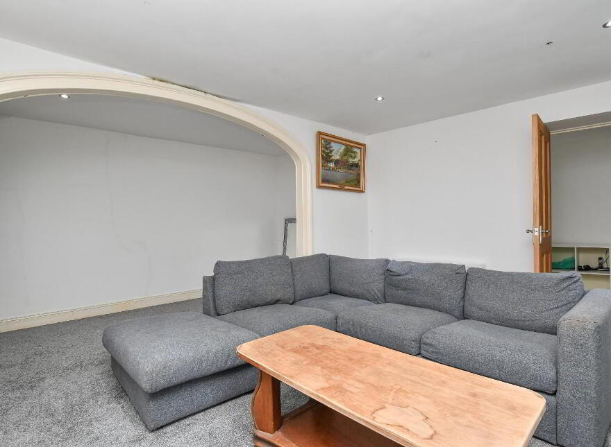 1 Manse Road, Carrowdore, BT22 2EY