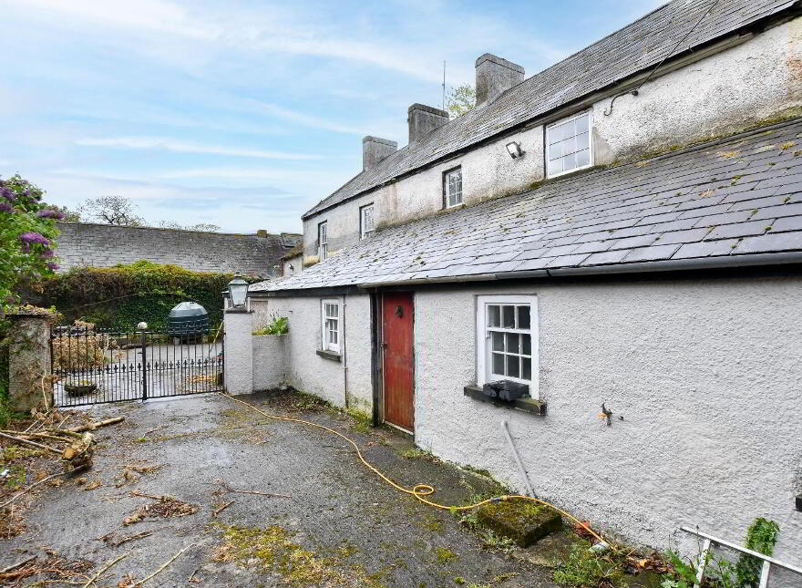 1 Manse Road, Carrowdore, BT22 2EY