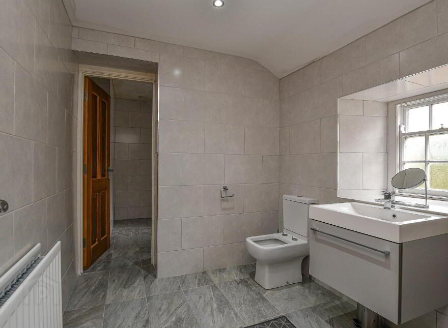 1 Manse Road, Carrowdore, BT22 2EY