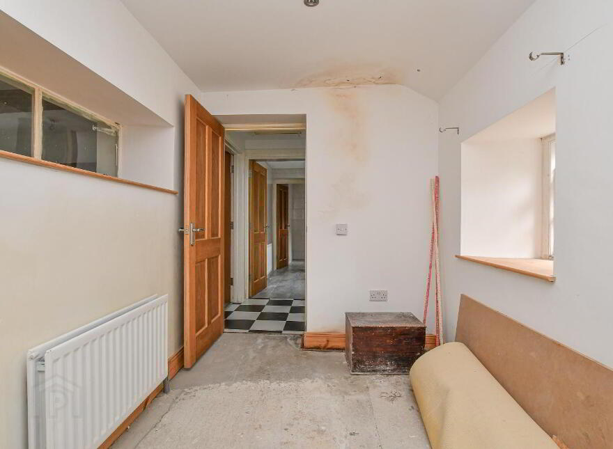 1 Manse Road, Carrowdore, BT22 2EY