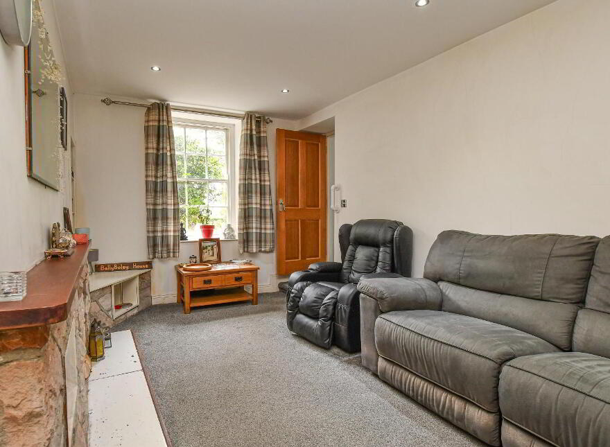 1 Manse Road, Carrowdore, BT22 2EY