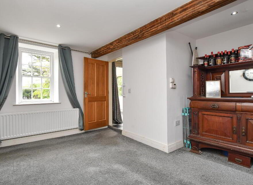 1 Manse Road, Carrowdore, BT22 2EY