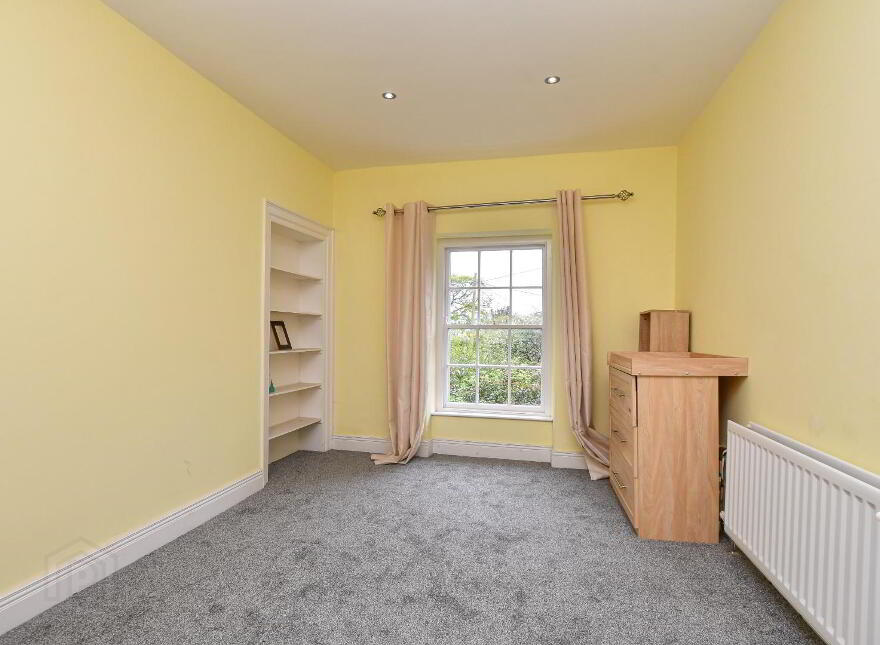 1 Manse Road, Carrowdore, BT22 2EY