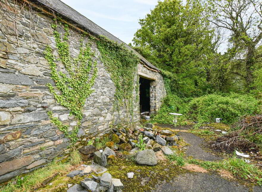 1 Manse Road, Carrowdore, BT22 2EY