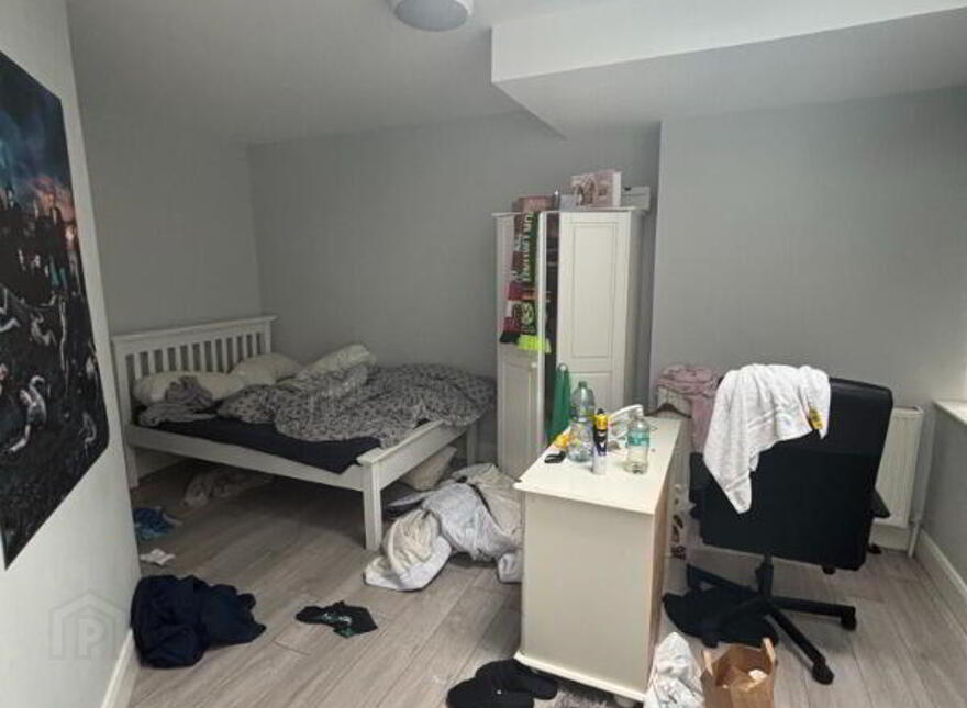 Apt 3, 23 Fitzroy Avenue, Belfast, BT7 1HS