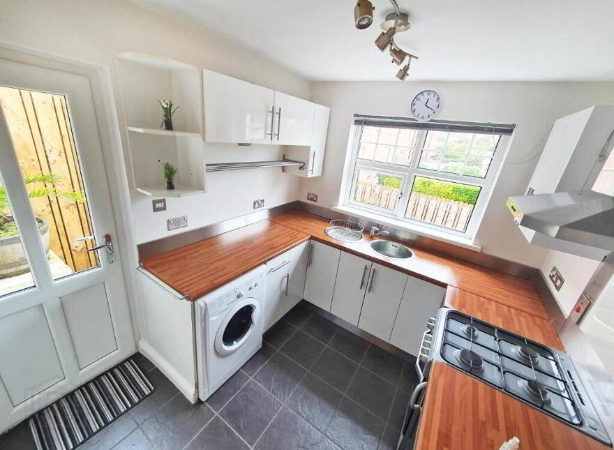 66 Newtownbreda Road, Belfast, BT8 6BN