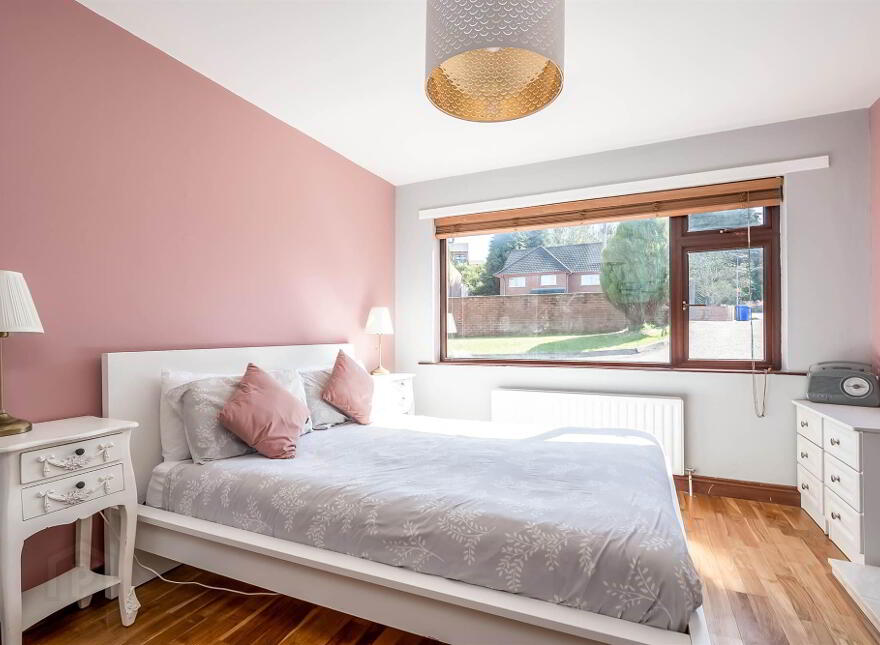 89 Upper Malone Road, Belfast, BT9 6UF