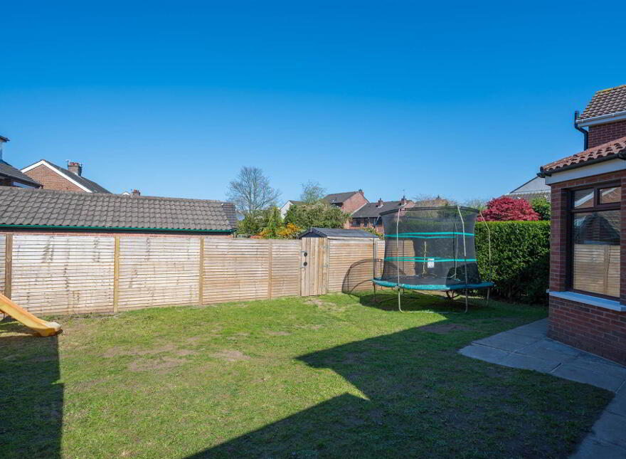 89 Upper Malone Road, Belfast, BT9 6UF