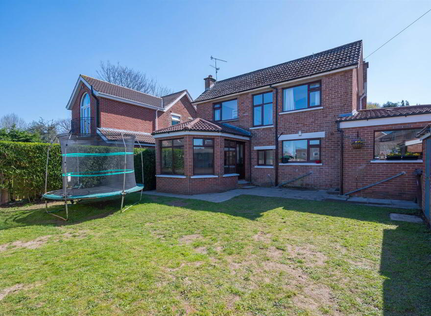 89 Upper Malone Road, Belfast, BT9 6UF