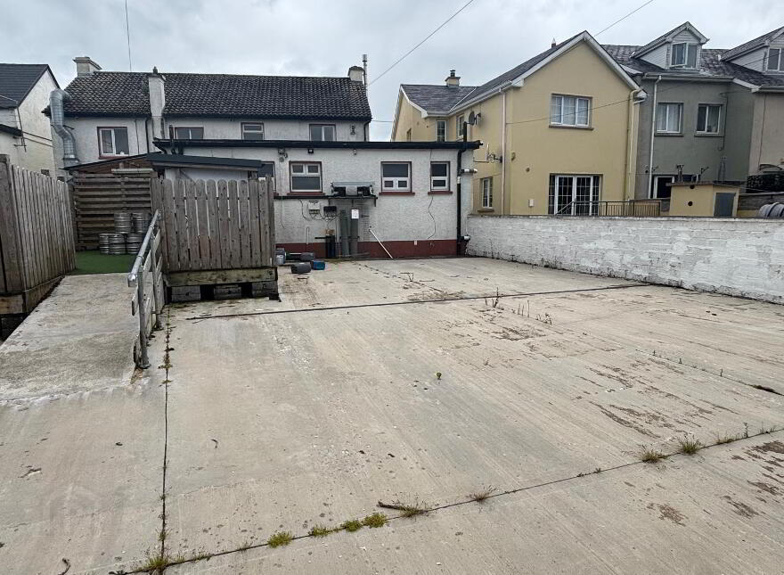 Former Bonnyglen Bar & Guesthouse, Main Street, Frosses, F94EF64