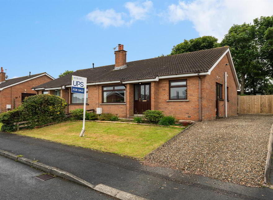 12 Erindee Gardens, Donaghadee, BT21 0NT photo
