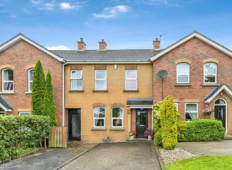 33 Peel Gardens, Ballinderry Upper, Lisburn, BT28 2ES photo