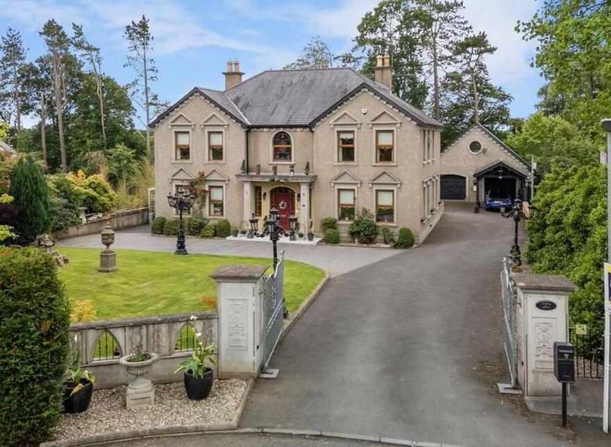 6 Solitude Demense, Kilmore Road, Lurgan, BT67 9GN photo