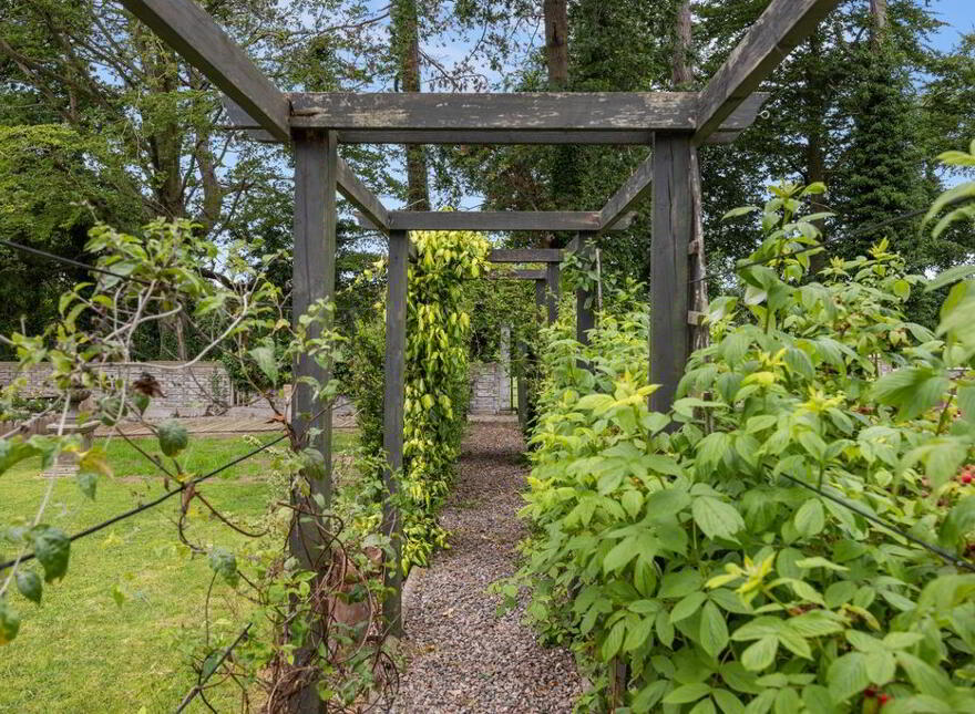 6 Solitude Demense, Kilmore Road, Lurgan, BT67 9GN