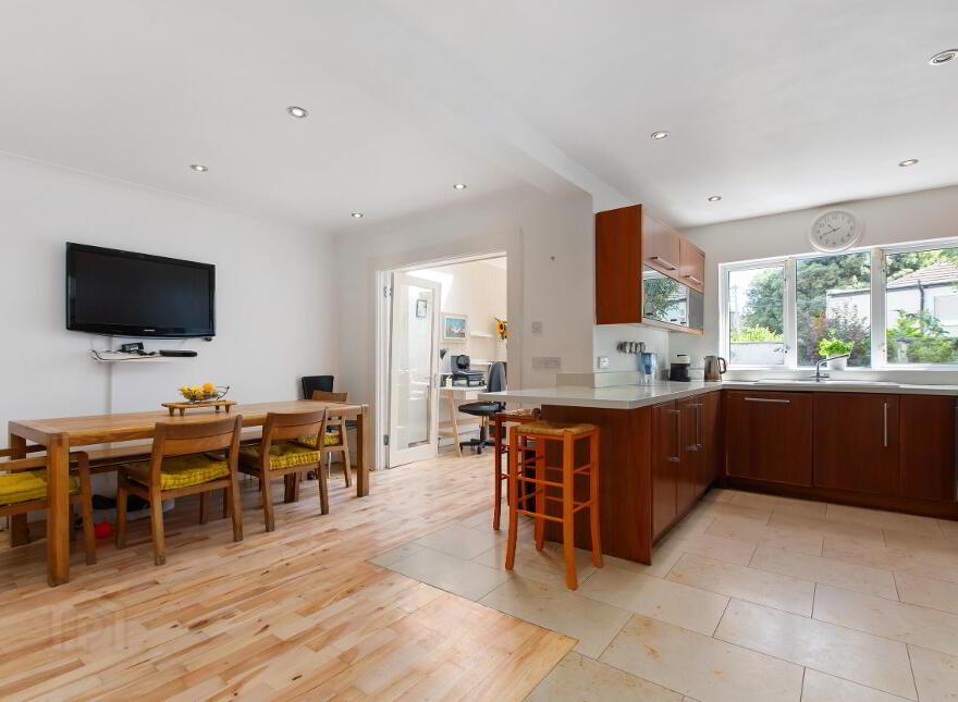 106 Fosterbrook, Booterstown, Blackrock, Dublin, A94AD63