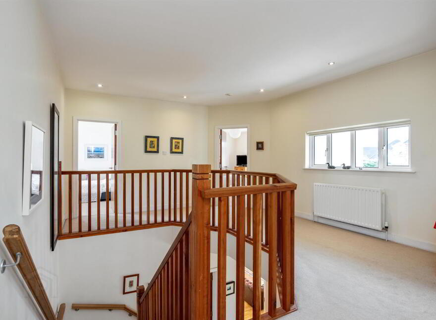 7 Seafields Avenue, Warrenpoint, Newry, BT34 3XA