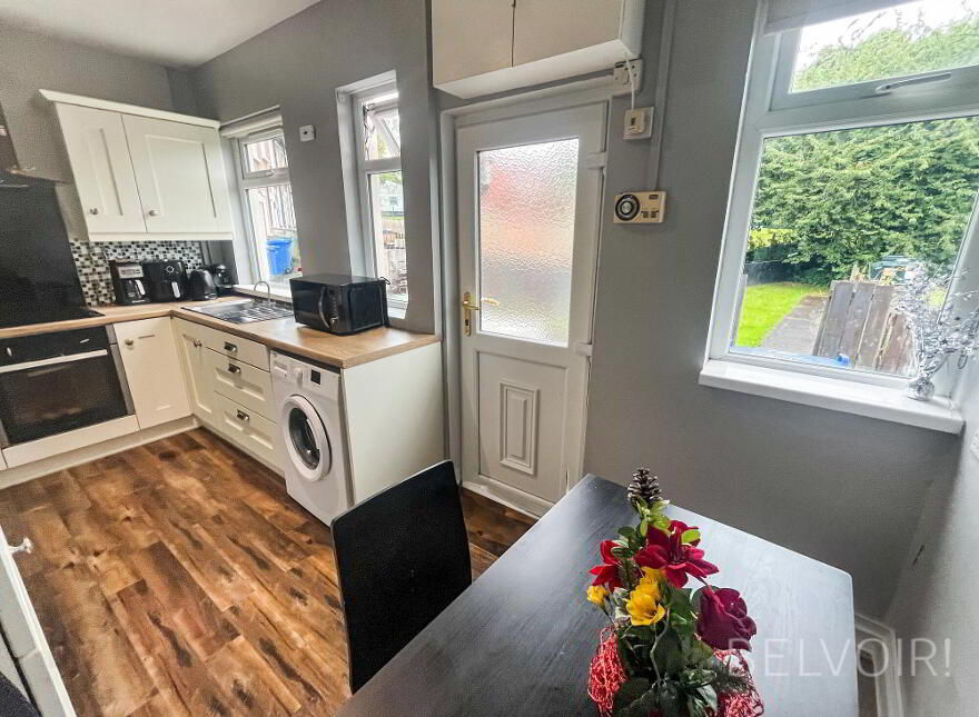 6 Garvey Terrace, Lisburn, BT27 4TW