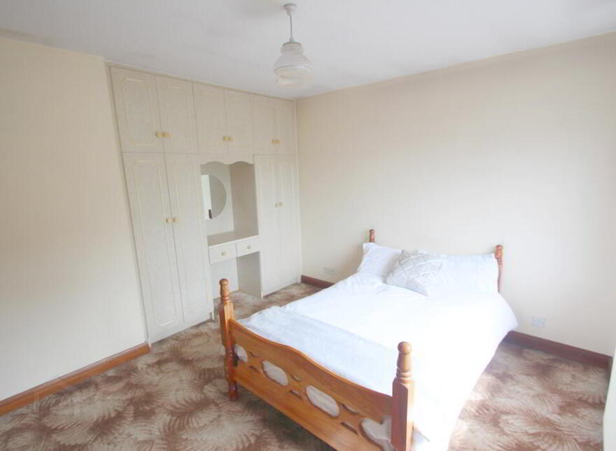 Heirde, Spollanstown, Tullamore, Offaly, R35YV06