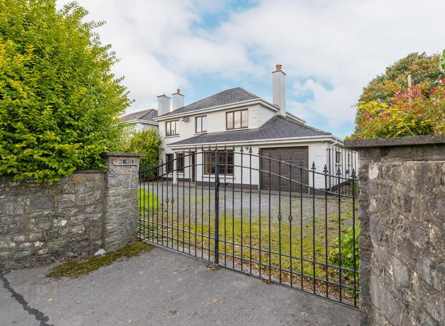 Heirde, Spollanstown, Tullamore, Offaly, R35YV06 photo
