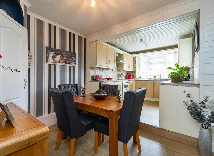 33 Larkfield Road, Belfast, BT4 1QE