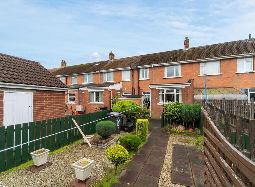 33 Larkfield Road, Belfast, BT4 1QE