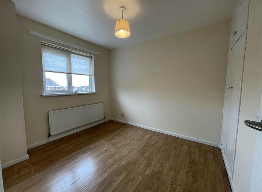 32 Moyard Parade, Belfast, BT12 7HG