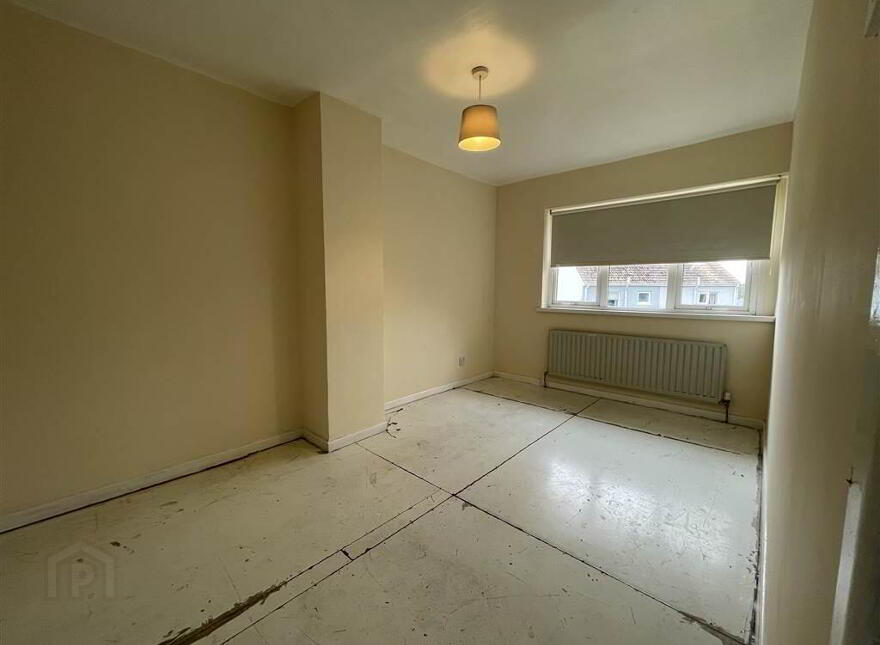 32 Moyard Parade, Belfast, BT12 7HG