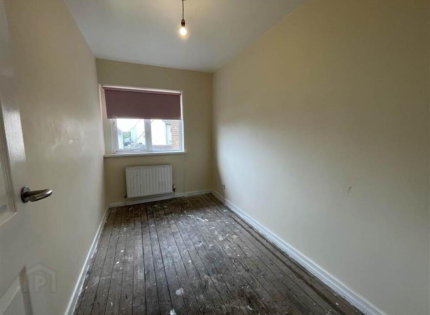 32 Moyard Parade, Belfast, BT12 7HG