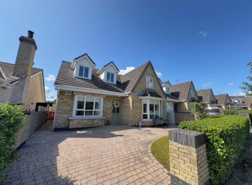 19 Marine Crescent, Blackrock Cove, Blackrock, A91E827
