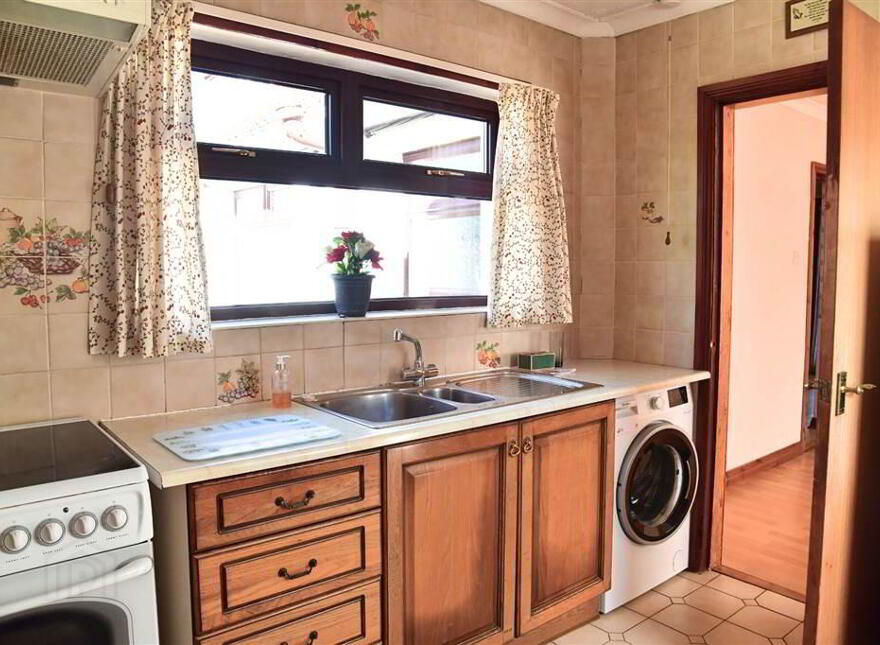 114 Toome Road, Ballymena, BT42 2BY