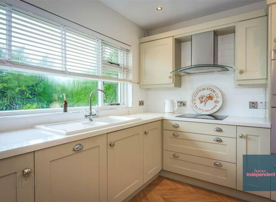 15 Brigadie Gardens, Ballymena, BT43 7ET