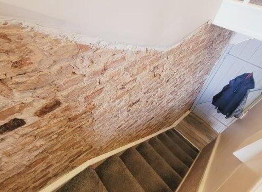 The Lions Mane, 22 Upper Main Street, Ballyshannon, F94X9DP