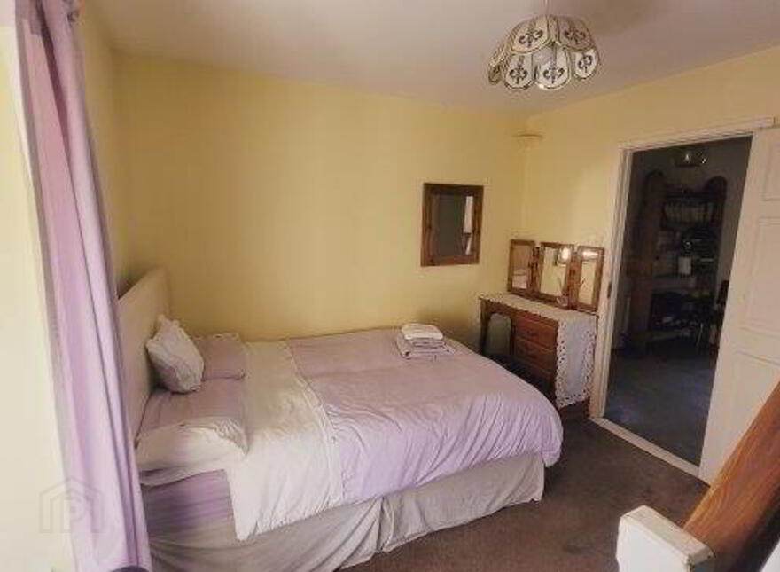 The Lions Mane, 22 Upper Main Street, Ballyshannon, F94X9DP