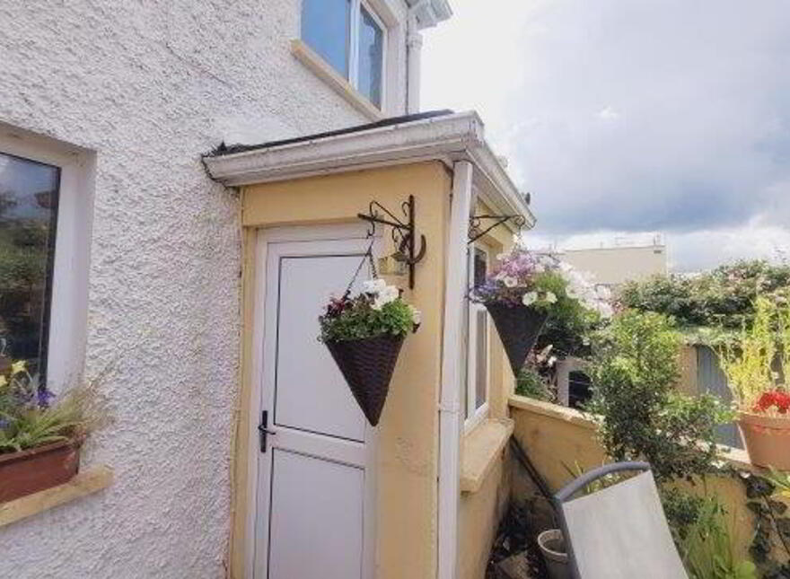 The Lions Mane, 22 Upper Main Street, Ballyshannon, F94X9DP