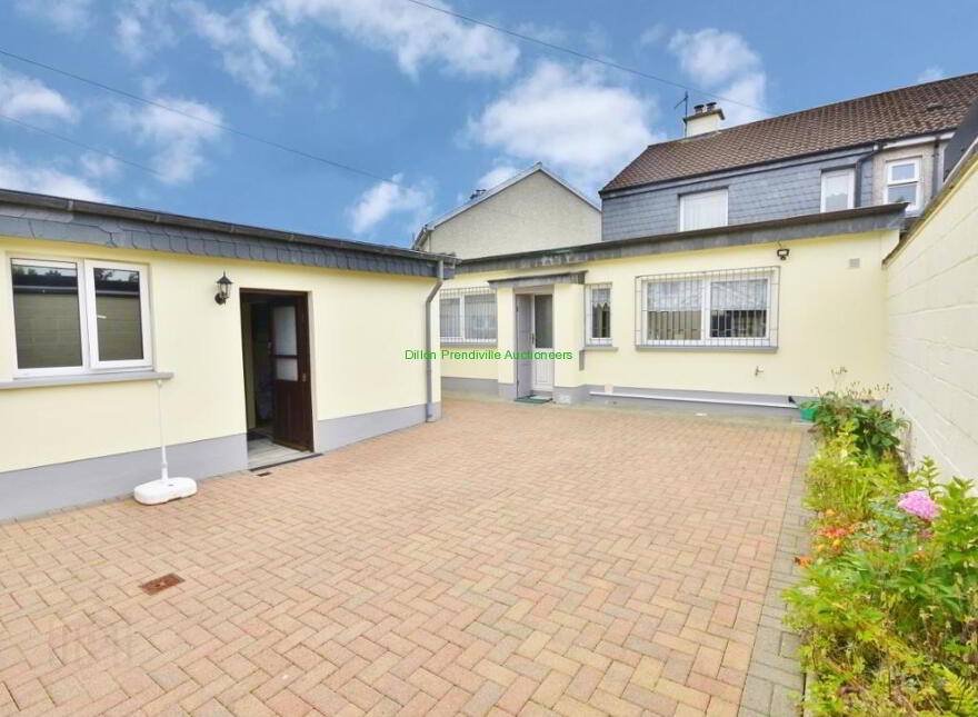 72 Ballygologue Park, Listowel, V31YN62