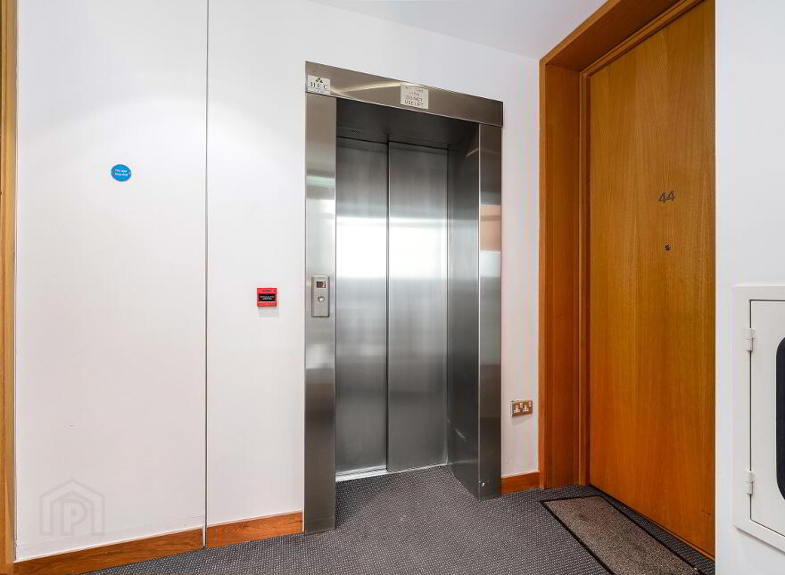 Apt, 44 Cloncurry House, Spencer Dock, Docklands, Dublin, D01
