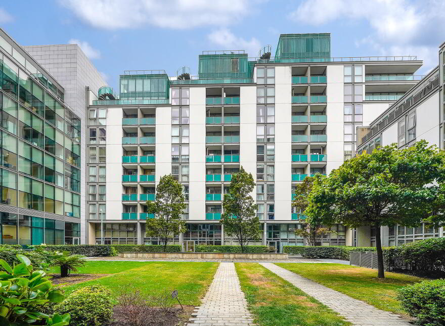 Apt, 44 Cloncurry House, Spencer Dock, Docklands, Dublin, D01
