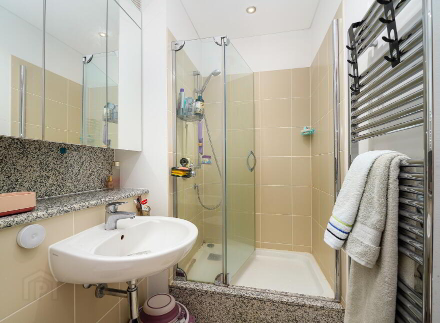 Apt, 44 Cloncurry House, Spencer Dock, Docklands, Dublin, D01