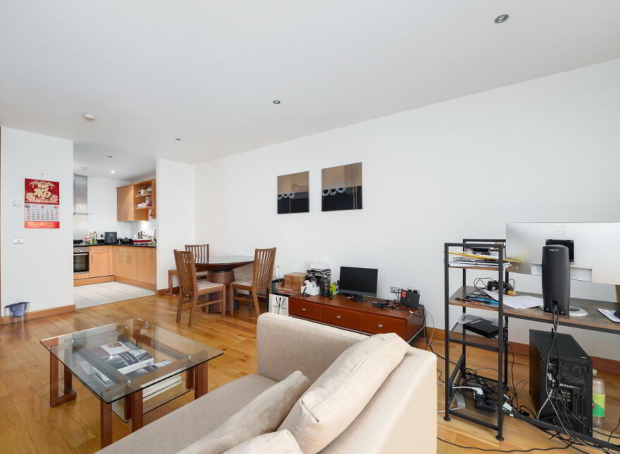 Apt, 44 Cloncurry House, Spencer Dock, Docklands, Dublin, D01