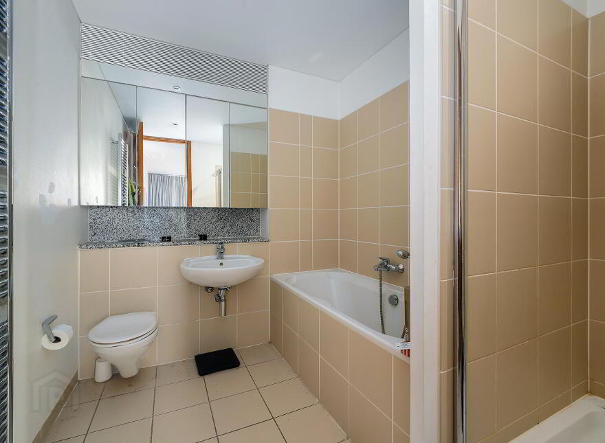 Apt, 44 Cloncurry House, Spencer Dock, Docklands, Dublin, D01