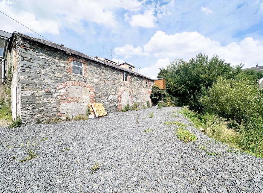 Ballybay Solid Fuels & Discount Store, Hall Street, Ballybay