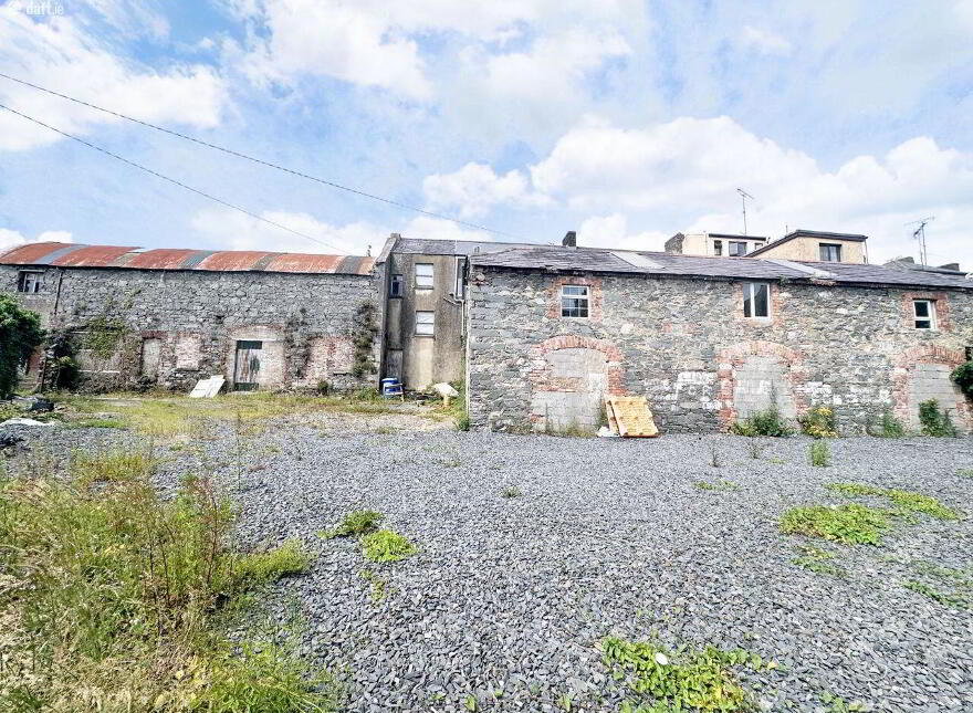 Ballybay Solid Fuels & Discount Store, Hall Street, Ballybay