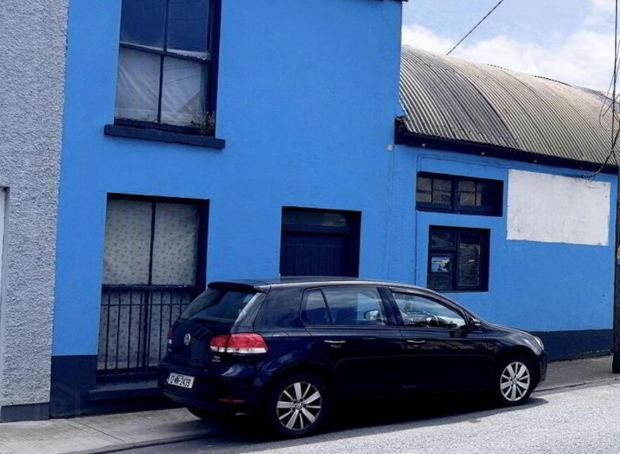 Hall Street, Ballybay
