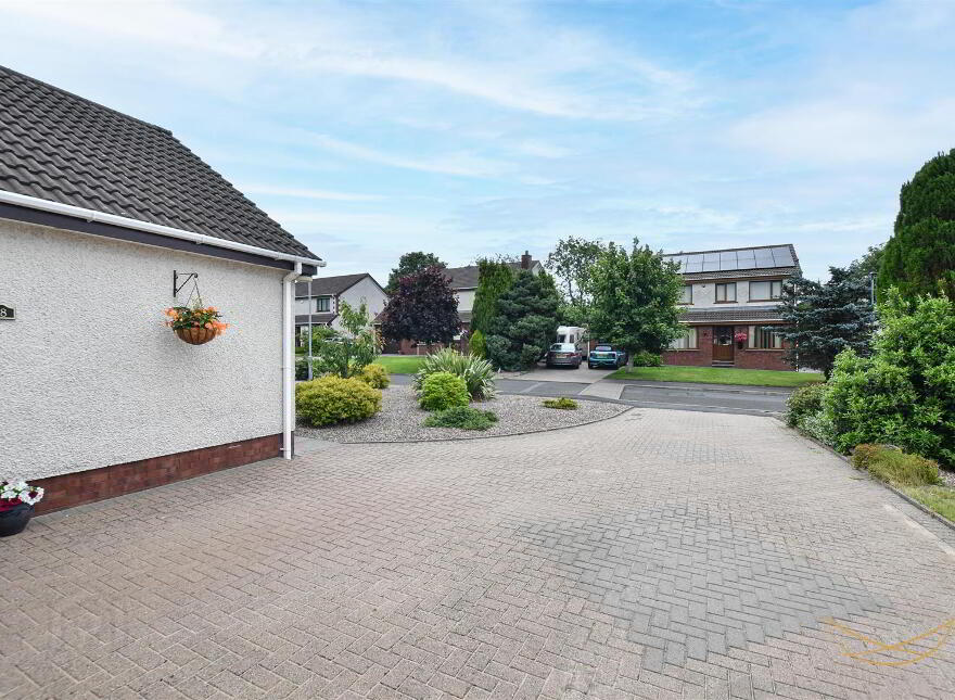 18 Highgrove Drive, Ballyclare, BT39 9XH