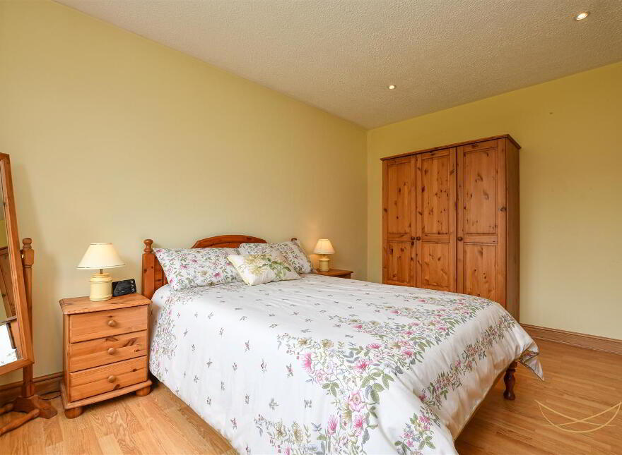 18 Highgrove Drive, Ballyclare, BT39 9XH